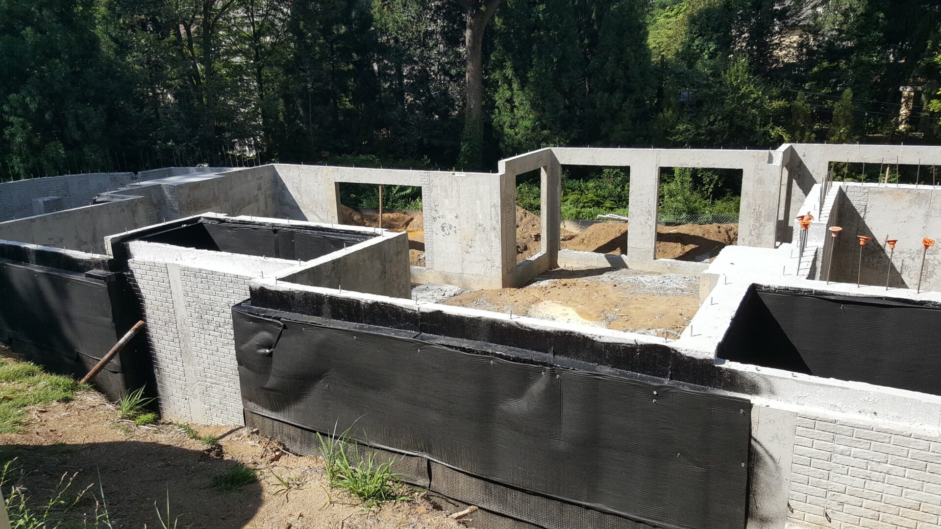 Concrete and cement blocks placed over the foundations